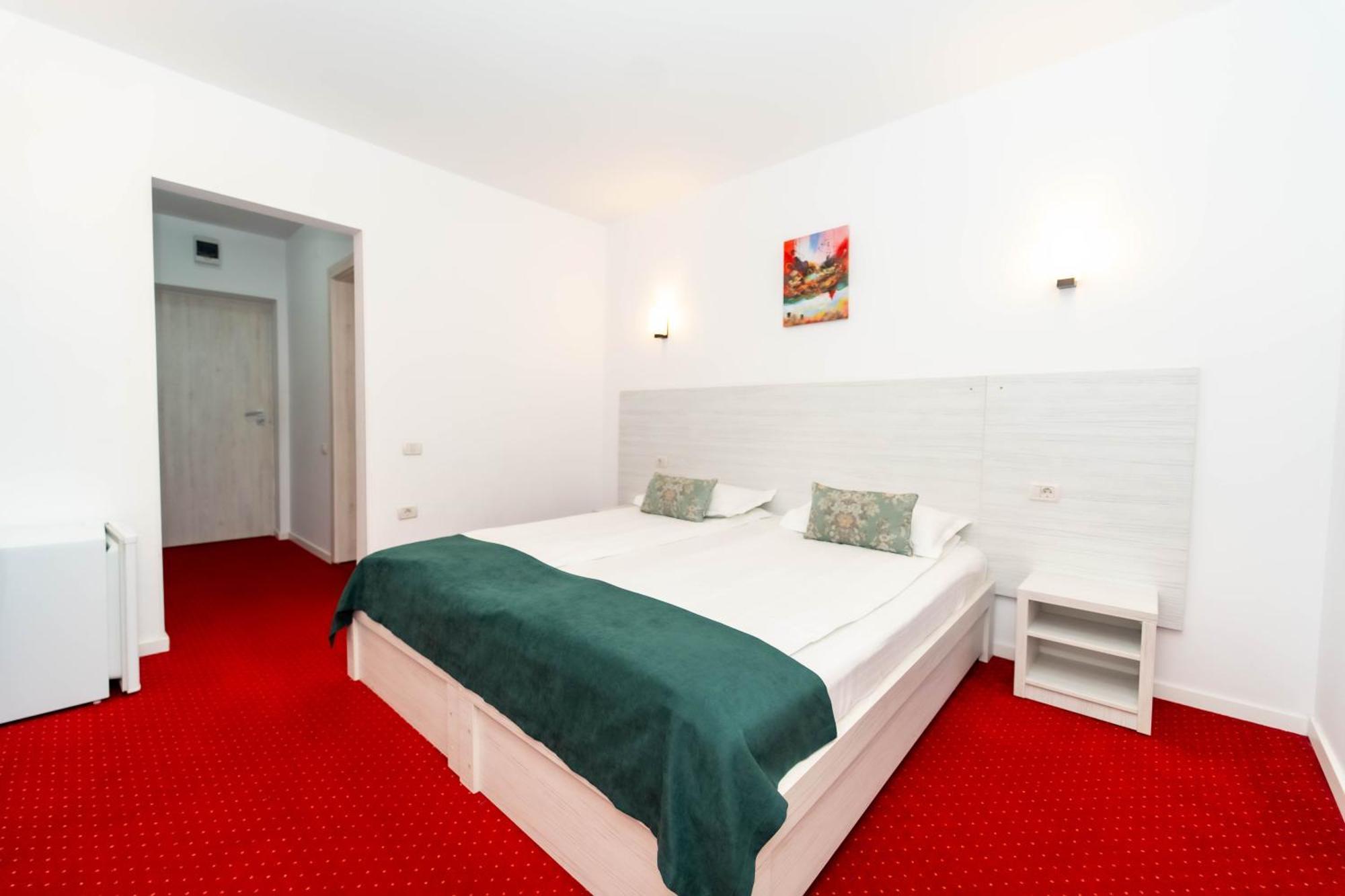 Hotel Cirus Predeal Ngoại thất bức ảnh