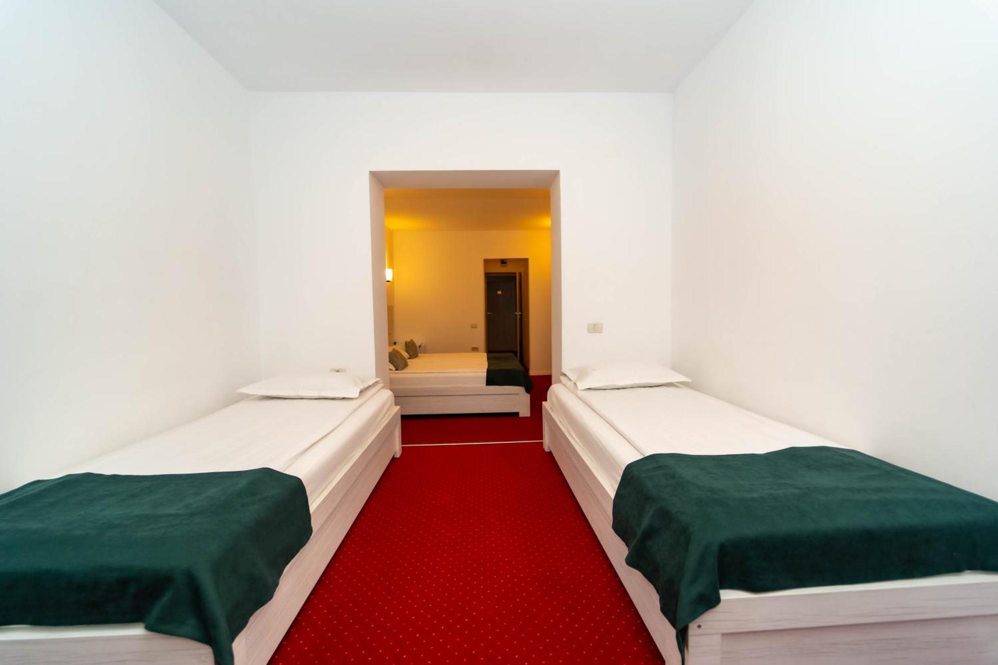 Hotel Cirus Predeal Ngoại thất bức ảnh