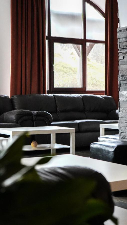 Hotel Cirus Predeal Ngoại thất bức ảnh