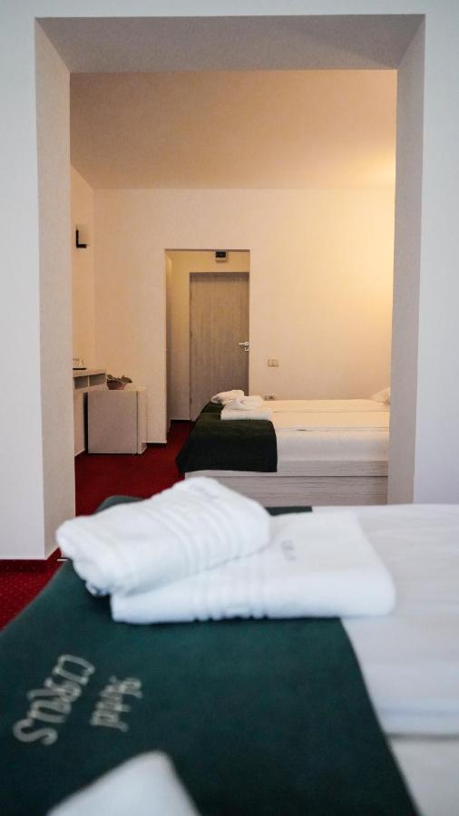 Hotel Cirus Predeal Ngoại thất bức ảnh